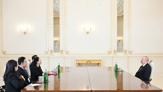 Prezident İndoneziya Nümayəndələr Palatasının sədrini qəbul etdi - FOTO/VİDEO