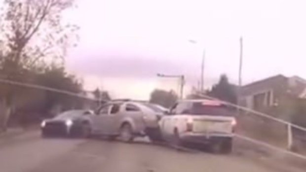 Qaydaları heçə sayan sürücü ağır qəzaya SƏBƏB OLDU &ndash; ANBAAN VİDEO
