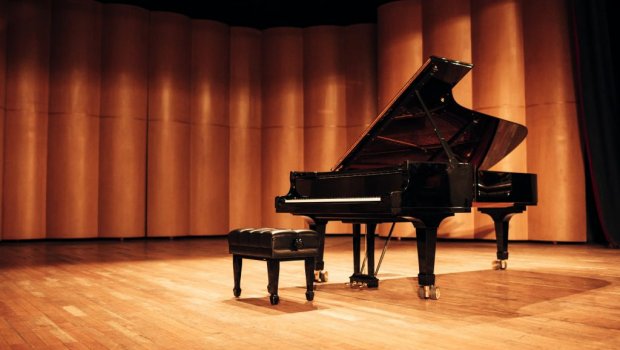 Susqunluğun musiqiyə çevrildiyi ALBOM: Mindən çox musiqiçinin “lal-kar” kompozisiyası - FOTO