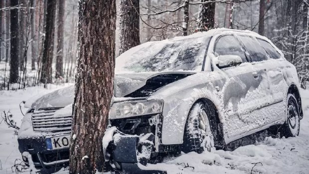 Qarlı, şaxtalı hava Şimal bölgəsi yollarında hansı fəsadlara YOL AÇDI?