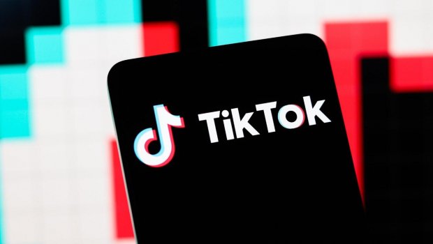 “TikTok“ 1 illik QADAĞAN EDİLDİ