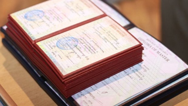 Azərbaycanda diplomu tanınmayan universitetlər &ndash; SİYAHI