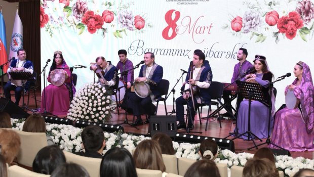 AHİK &ldquo;8 Mart&rdquo; münasibətilə "Muğamın sehrli dünyası" adlı konsert TƏŞKİL ETDİ - FOTO