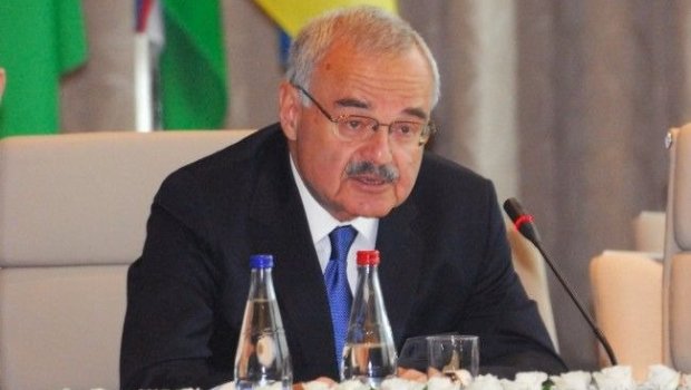 Artur Rasizadə adının tarixçəsini DANIŞDI – FOTO