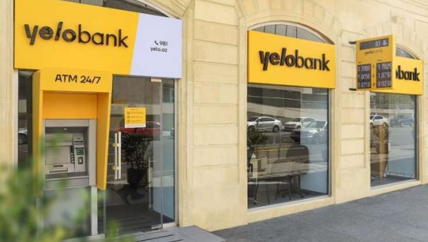 &ldquo;Yelo Bank&rdquo;ın filial müdiri müştərini döyərək çənəsini SINDIRDI - VİDEO