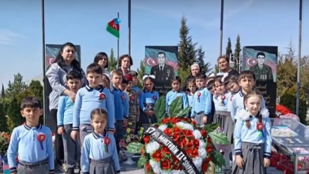 Şəkidə şəhidin xatirə lövhəsi açıldı - FOTO