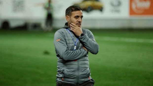 “Şamaxı” Ayxan Abbasovla müqaviləni uzatdı