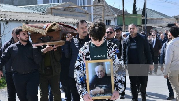 Ənvər Həsənov dəfn edildi &ndash; FOTO