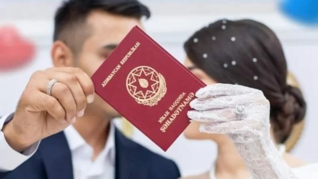 Azərbaycanda evlənənlərin sayı KƏSKİN ARTDI