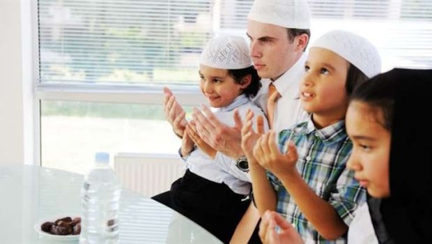 DİQQƏT: Uşaqlar oruc tuta BİLMƏZ &ndash; Bu səbəbdən