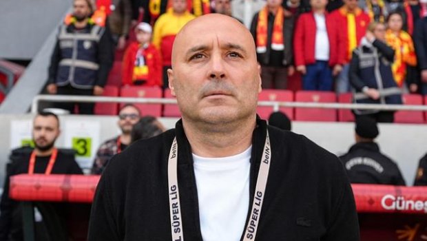 Komandası ardıcıl üç oyun uduzdu, istefaya GÖNDƏRİLDİ