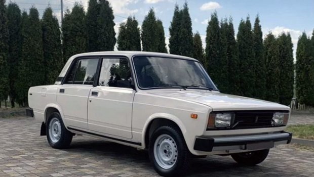 “VAZ-2105” bir milyona satışa ÇIXARILDI