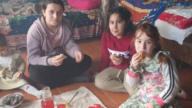 Azərbaycanda &ldquo;Qorqodoba&rdquo; BAYRAMI &ndash; Ölülərin adına şam yandırılır, yelləncək SALINIR &ndash; FOTO