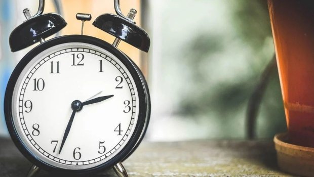 Hansı ölkələr bu gecə yay vaxtına keçir? - SİYAHI