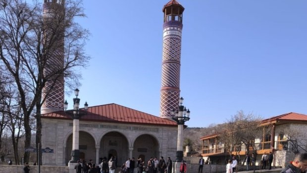 Şuşada bayram namazı qılındı