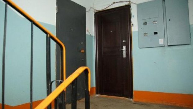Bakıda mənzildə meyit tapılıb