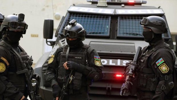 Polis Xaçmazda əməliyyat keçirdi: 2 nəfər tutuldu &ndash; FOTO