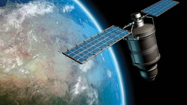 Kosmik gəmi Yerin qütbləri üzərində ilk orbital uçuşunu həyata keçirdi - VİDEO