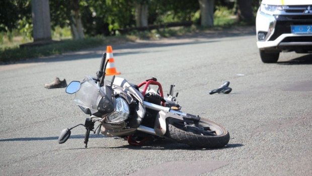 Daha bir motosiklet QƏZASI &ndash; Sürücü xəstəxanalıq oldu