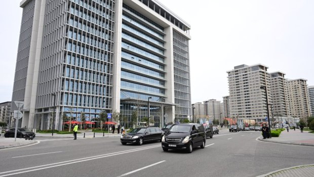 Almaniya Prezidenti “Bakı Ağ Şəhər”də - FOTO