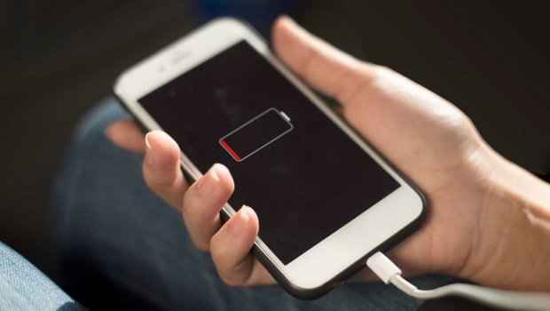 Telefonunuzun batareyasının tez bitməsinə bu proqramlar SƏBƏB olur