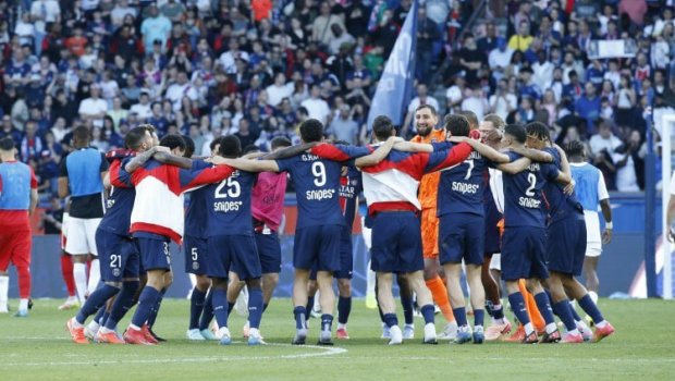 PSJ növbəti dəfə Fransa çempionu oldu