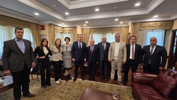 Türkiyənin yeni səfiri Birol Akgün azərbaycanlı ictimaiyyət və media nümayəndələri ilə GÖRÜŞDÜ &ndash; FOTO