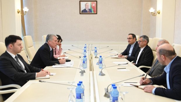 Azərbaycan-İran parlamentlərarası qruplarının rəhbərləri görüşdü - FOTO