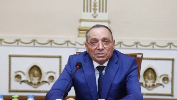 Rafael Qvaladze təqaüdə GÖNDƏRİLDİ