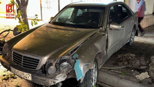 Gəncədə &ldquo;Mercedes&rdquo; ağır qəzaya DÜŞDÜ &ndash; FOTO/VİDEO