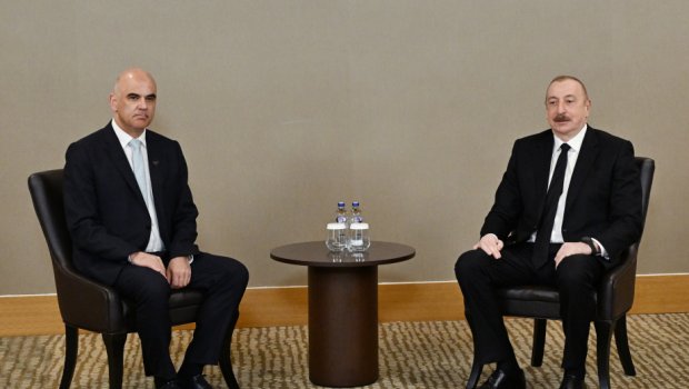 İlham Əliyev Antalyada Alen Berse ilə GÖRÜŞDÜ