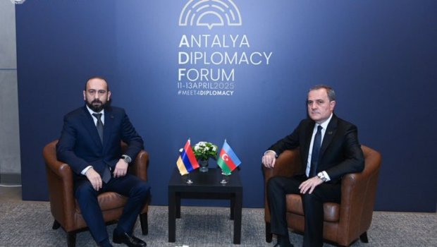 Ceyhun Bayramov Mirzoyanla GÖRÜŞDÜ