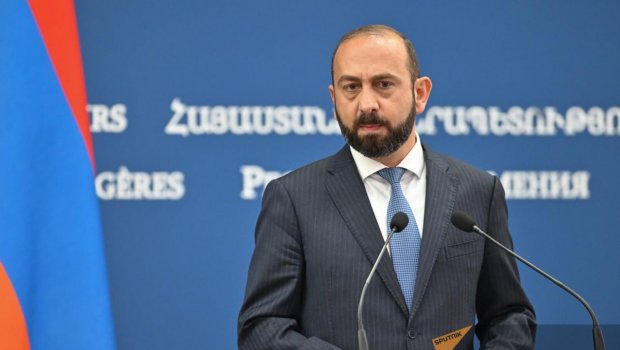 Mirzoyan: “Azərbaycanla həm sərhəddə, həm də üçüncü ölkələrdən birində sülh imzalamağa hazırıq”