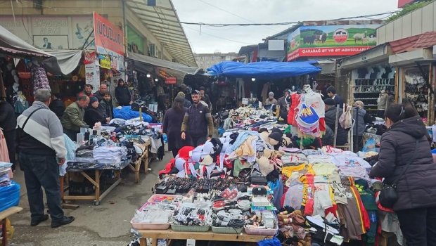 &ldquo;Vosmoy&rdquo; bazarının ətrafındakı küçə ticarəti yığışdırıldı - FOTO