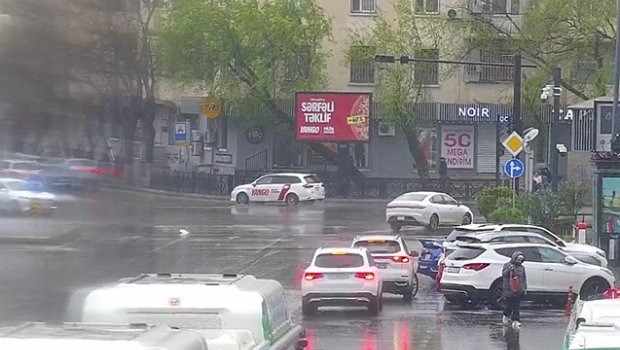 Paytaxtda bəzi işıqforlar işləmir &ndash; FOTO