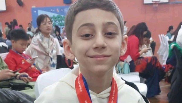 Şəhid oğlu Beynəlxalq Riyaziyyat Olimpiadasında qızıl medal qazandı &ndash; FOTO