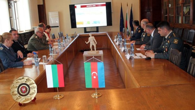 Milli Müdafiə Universitetinin nümayəndə heyəti Bolqarıstana səfər etdi - FOTO