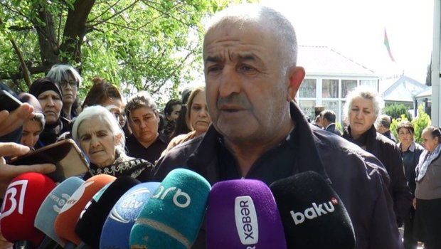 Şəhid qardaşı: &ldquo;Anam qardaşımın yolunu gözləyə-gözləyə dünyasını dəyişdi&rdquo;