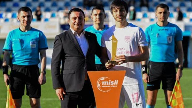 Ayın ən yaxşı qolunun müəllifi MÜKAFATLANDIRILDI