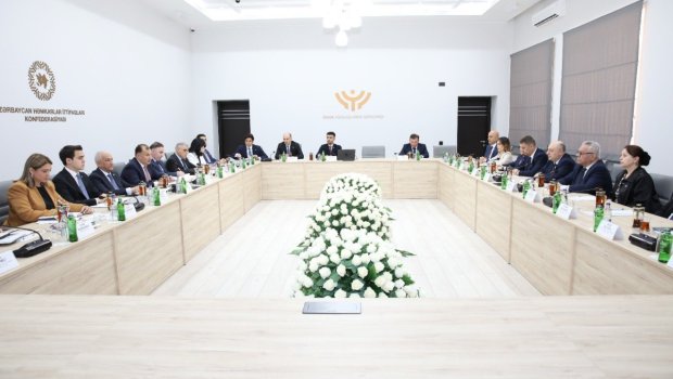 Azərbaycan Həmkarlar İttifaqları Konfederasiyasının Əməyin Mühafizəsi və Hüquqi Yardım Mərkəzi fəaliyyətə başladı &ndash; FOTO