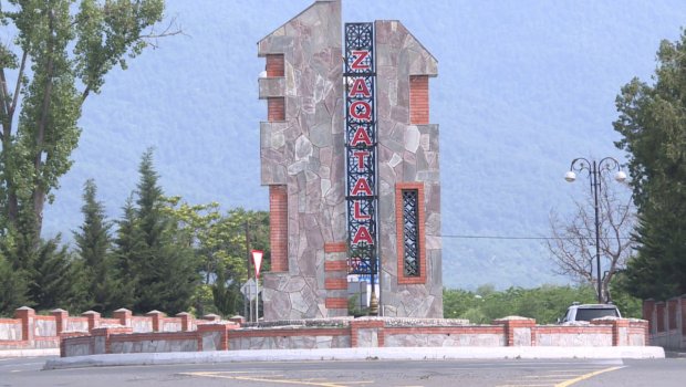 Zaqatalada ağır qəza: Xəsarət alanlar var &ndash; FOTO
