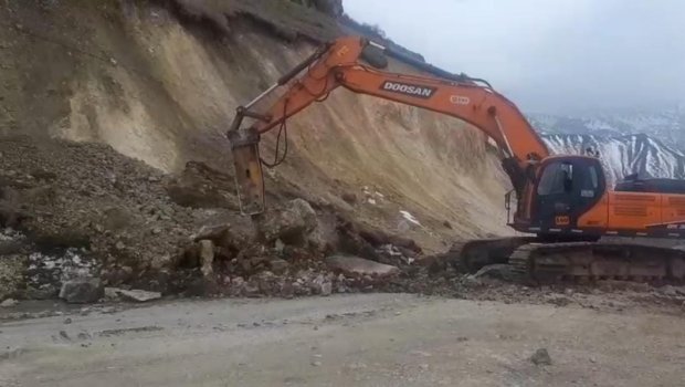 Qusarda güclü yağış və qarın fəsadları ARADAN QALDIRILIR - FOTO