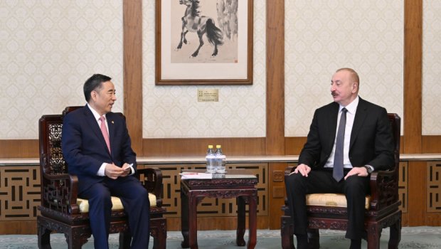 İlham Əliyev Pekində “Energy China” şirkətinin sədri ilə görüşdü - FOTO