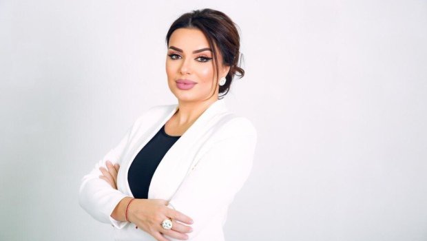 "Biri var, Tamaradı, Kəmalədi...Dilənçi kimi kişidən pulları bir-bir alır"