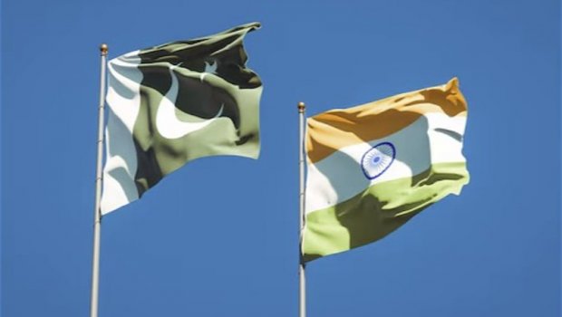 Pakistanla Hindistan arasında GƏRGİNLİK : İslamabad Dehli üçün hava məkanını bağladı