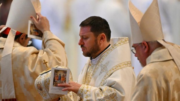 Ukrayna yepiskopu Fransiskin yerinə Papa SEÇİLƏ BİLƏR