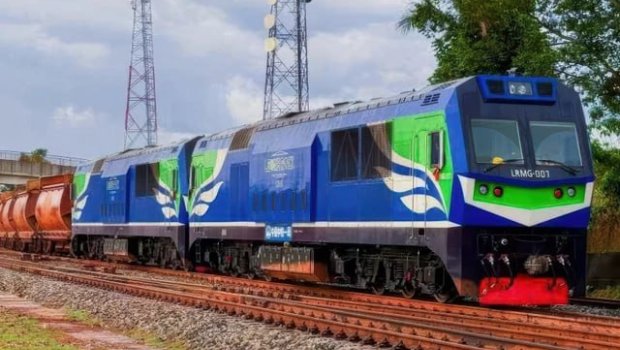 Azərbaycan Çindən lokomotivlər alır: 26 milyon dollar xərclənəcək - FOTO