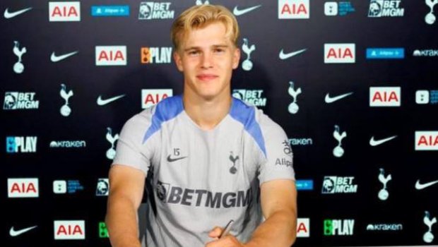 "Tottenhem"də yeni müqavilə