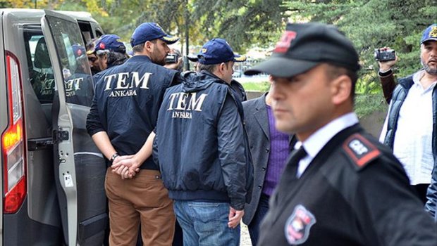 İstanbul merinin korrupsiya işi üzrə daha 18 nəfər HƏBS EDİLDİ