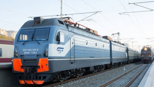 Tbilisi-Bakı sərnişin qatarının ilk buraxılış tarixi AÇIQLANDI